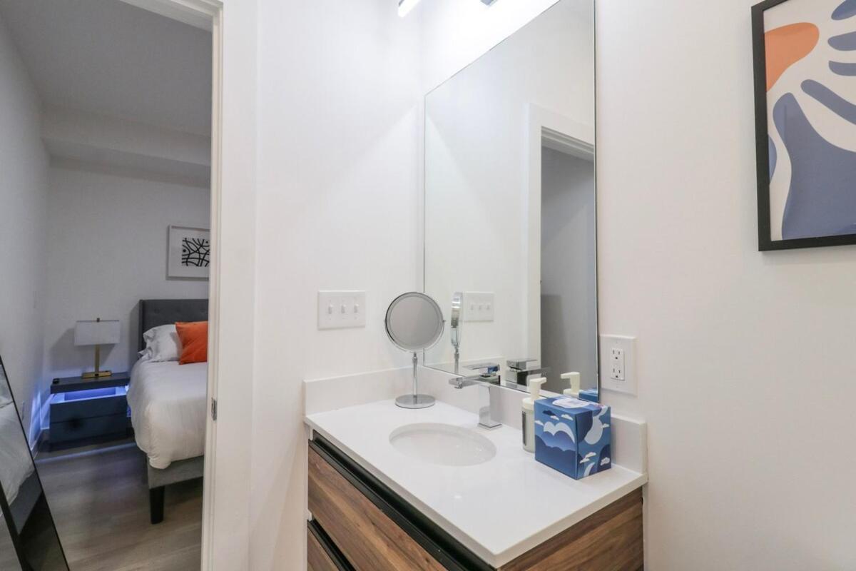 Unit 1 Stylish With King Bed And Sofa Bed Apartment